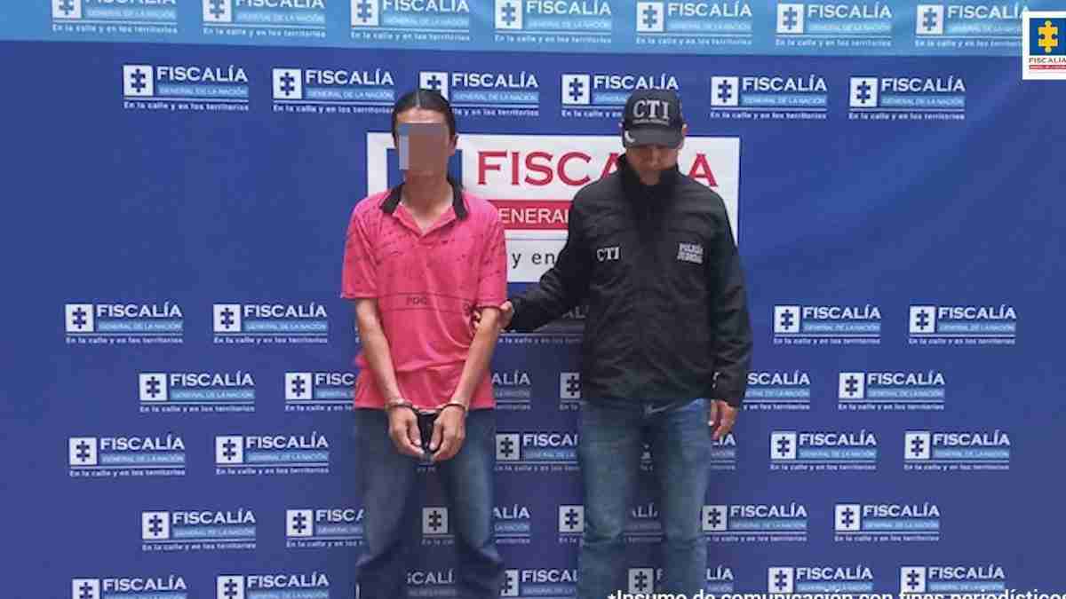 C Rcel Para Hombre Investigado Por Golpear Con Un Martillo A Su Pareja